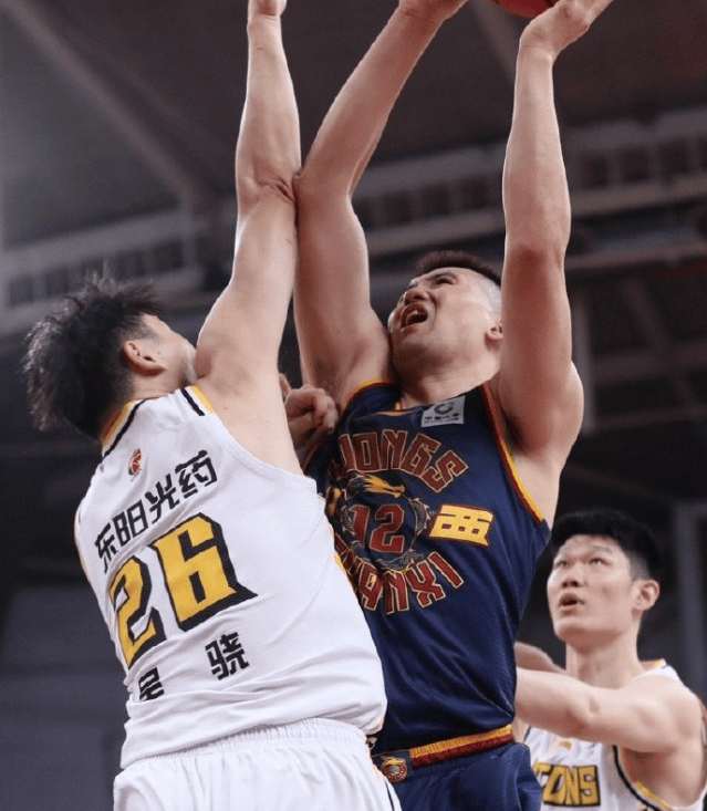 广厦男篮训练开放日，加时末段临场应变引欢呼，NBA总决赛在即，高层口径保持一致